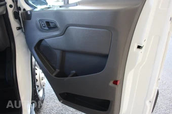 2020 Ford Transit 350 HD Passenger Van XLT DRW High Roof 148.0" WB - miniatura 28