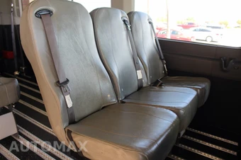 2020 Ford Transit 350 HD Passenger Van XLT DRW High Roof 148.0" WB - miniatura 45