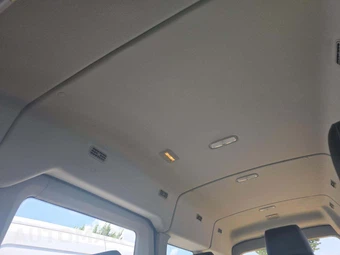 2020 Ford Transit 350 Passenger Van XL Medium Roof 148.0" WB - miniatura 11