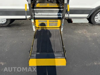 2020 Ford Transit 350 Passenger Van XL Medium Roof 148.0" WB - miniatura 44