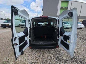 2020 Ford Transit Connect Passenger Wagon XL Minivan w/Rear Swing-Out Doors 120.6" WB - miniatura 15
