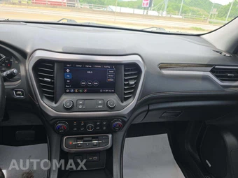 2020 GMC Acadia AT4 - miniatura 7