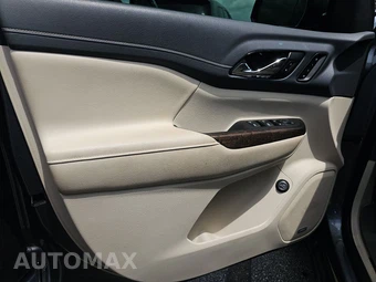 2020 GMC Acadia Denali 5SA - miniatura 9