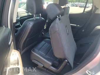2020 GMC Acadia Denali 5SA – miniatura 13