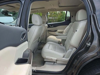 2020 GMC Acadia Denali 5SA - miniatura 13