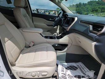 2020 GMC Acadia Denali 5SA - miniatura 14