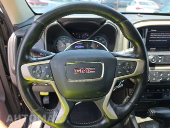 2020 GMC Canyon Denali Crew Cab Medium Bed 4SD - miniatura 10