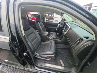 2020 GMC Canyon Denali Crew Cab Medium Bed 4SD - miniatura 18