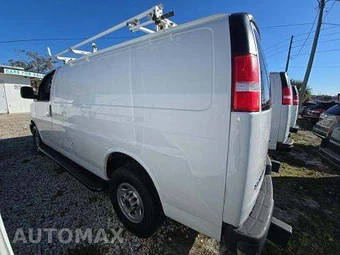 2020 GMC Savana 2500 Cargo Van 1WT 135.2" WB - miniatura 24
