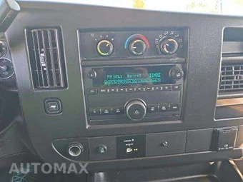 2020 GMC Savana 2500 Cargo Van 1WT 135.2" WB - miniatura 31
