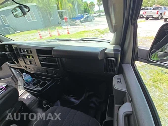 2020 GMC Savana 2500 Cargo Van 1WT 135.2" WB - miniatura 19