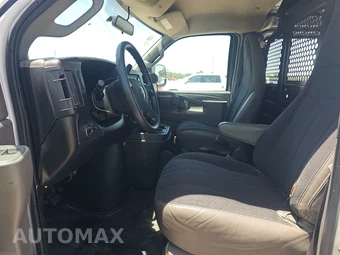 2020 GMC Savana 2500 Cargo Van 1WT 135.2" WB - miniatura 7