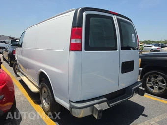 2020 GMC Savana 2500 Cargo Van 1WT 135.2" WB - miniatura 6