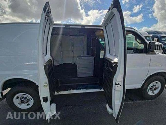 2020 GMC Savana 2500 Cargo Van 1WT 135.2" WB – miniatura 16