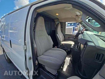 2020 GMC Savana 2500 Cargo Van 1WT 135.2" WB – miniatura 18