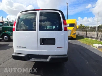 2020 GMC Savana 2500 Cargo Van 1WT 135.2" WB – miniatura 4