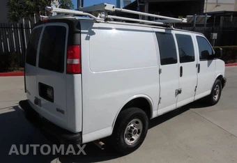 2020 GMC Savana 2500 Cargo Van 1WT 135.2" WB - miniatura 3