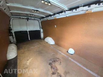 2020 GMC Savana 2500 Cargo Van 1WT 155.2" WB - miniatura 13