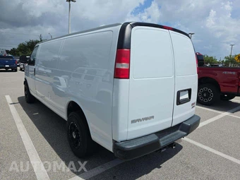 2020 GMC Savana 2500 Cargo Van 1WT 155.2" WB - miniatura 2