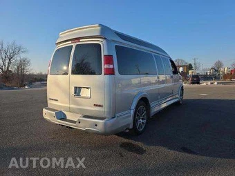 2020 GMC Savana 2500 Cargo Van 1WT 155.2" WB - miniatura 3