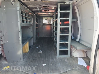 2020 GMC Savana 2500 Cargo Van 1WT 155.2" WB - miniatura 15