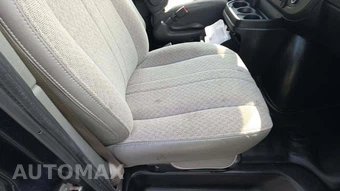2020 GMC Savana 3500 Cargo Van 1WT 135.2" WB - miniatura 28
