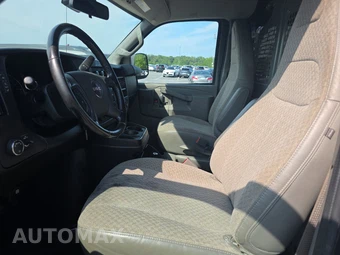 2020 GMC Savana 3500 Cargo Van 1WT 135.2" WB - miniatura 7