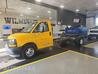 2020 GMC Savana 3500 Cutaway 1WT DRW