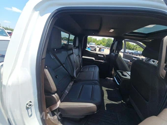 2020 GMC Sierra 1500 Denali Crew Cab Short Bed 5SA - miniatura 16
