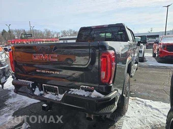 2020 GMC Sierra 2500HD AT4 Crew Cab Medium Bed 4SB - miniatura 3