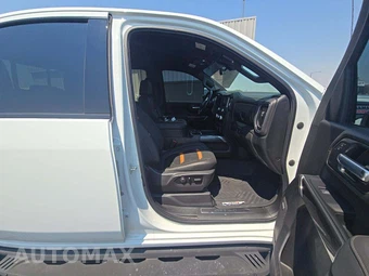 2020 GMC Sierra 2500HD AT4 Crew Cab Medium Bed 4SB - miniatura 15