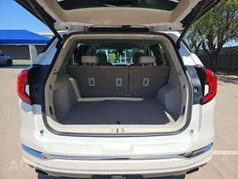 2020 GMC Terrain Denali 5SA - miniatura 14