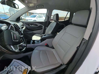 2020 GMC Terrain SLT 4SA – miniatura 6