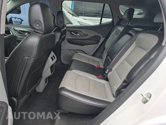 2020 GMC Terrain SLT 4SA – miniatura 13