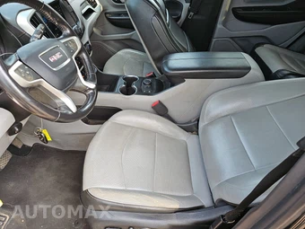 2020 GMC Terrain SLT 4SA – miniatura 7
