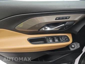 2020 GMC Terrain SLT 4SA – miniatura 9