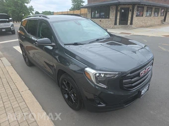 2020 GMC Terrain SLT 4SA – miniatura 3