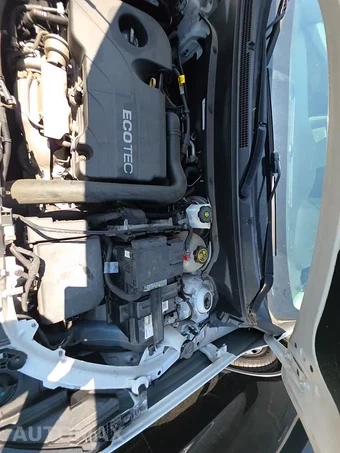 2020 GMC Terrain SLT 4SA - miniatura 25