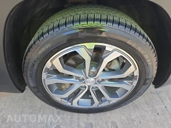 2020 GMC Terrain SLT 4SA - miniatura 9