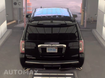 2020 GMC Yukon Denali - miniatura 5