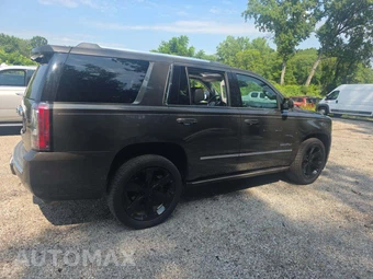 2020 GMC Yukon Denali 5SA - miniatura 4