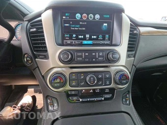 2020 GMC Yukon Denali 5SA - miniatura 7