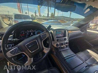 2020 GMC Yukon Denali 5SA - miniatura 10