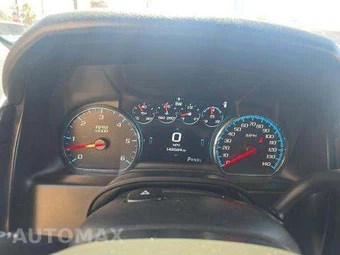2020 GMC Yukon Denali 5SA - miniatura 9
