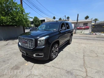 2020 GMC Yukon Denali 5SA