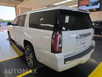 2020 GMC Yukon Denali XL 5SA - miniatura 6