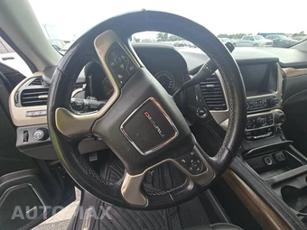 2020 GMC Yukon Denali XL 5SA - miniatura 10