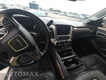 2020 GMC Yukon Denali XL 5SA - miniatura 11