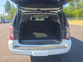 2020 GMC Yukon Denali XL 5SA - miniatura 12