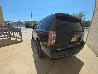 2020 GMC Yukon SLE 3SA - miniatura 2